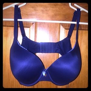 BOGO FREE! Great condition VS bra!